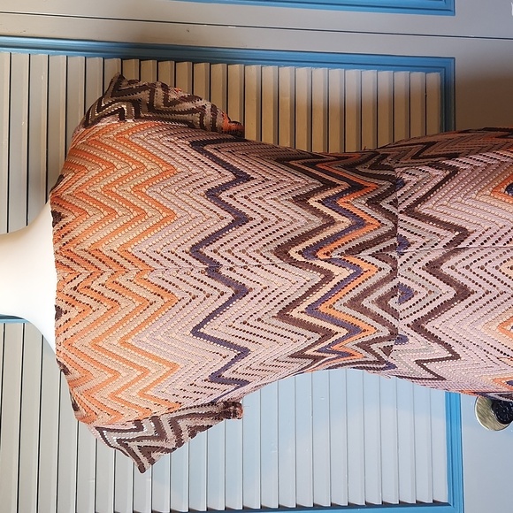 Roz & Ali Women’s Chevron Multi Color Midi Dress - Picture 9 of 12